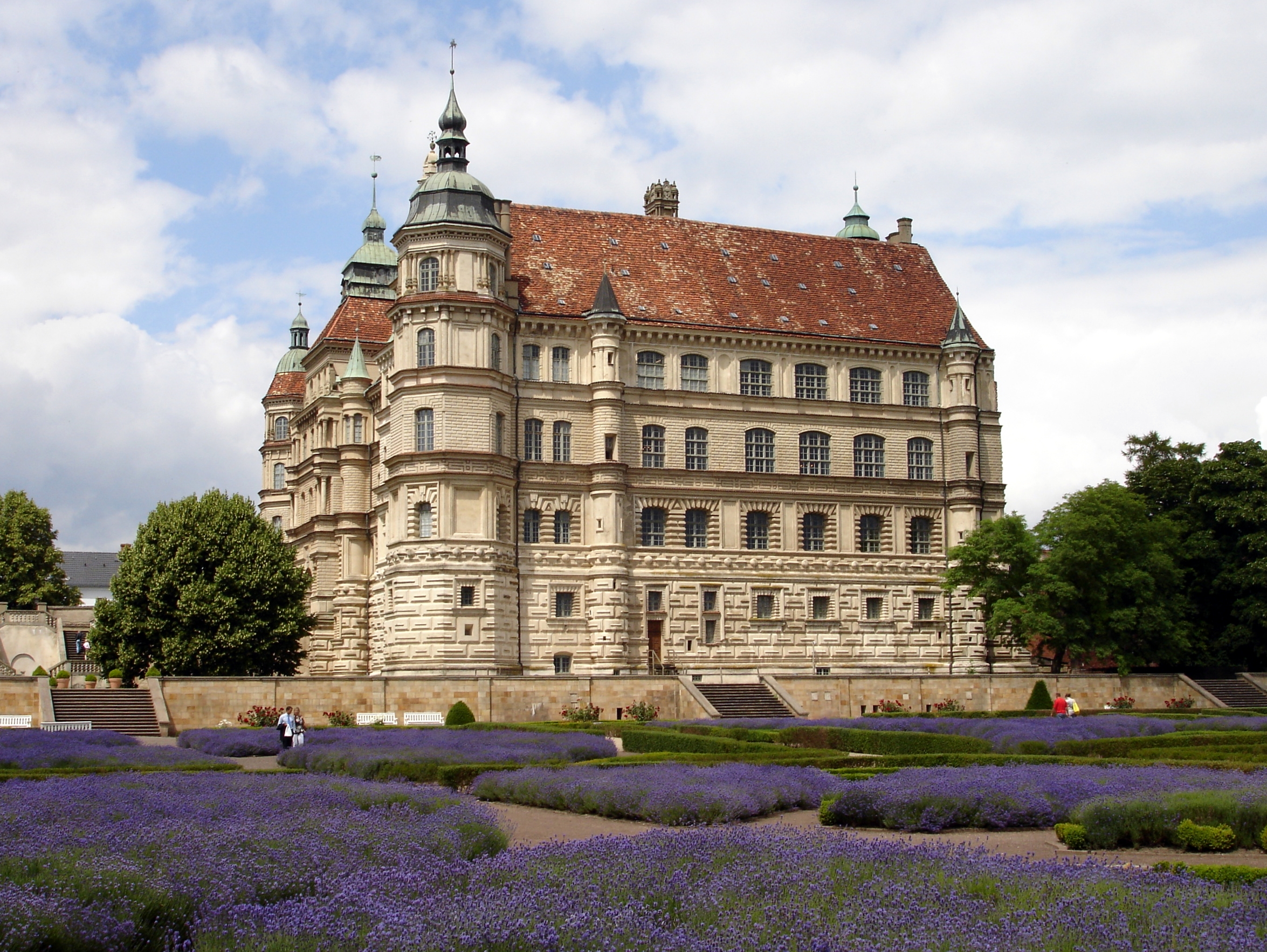 G C3 BCstrowSchloss 26Park