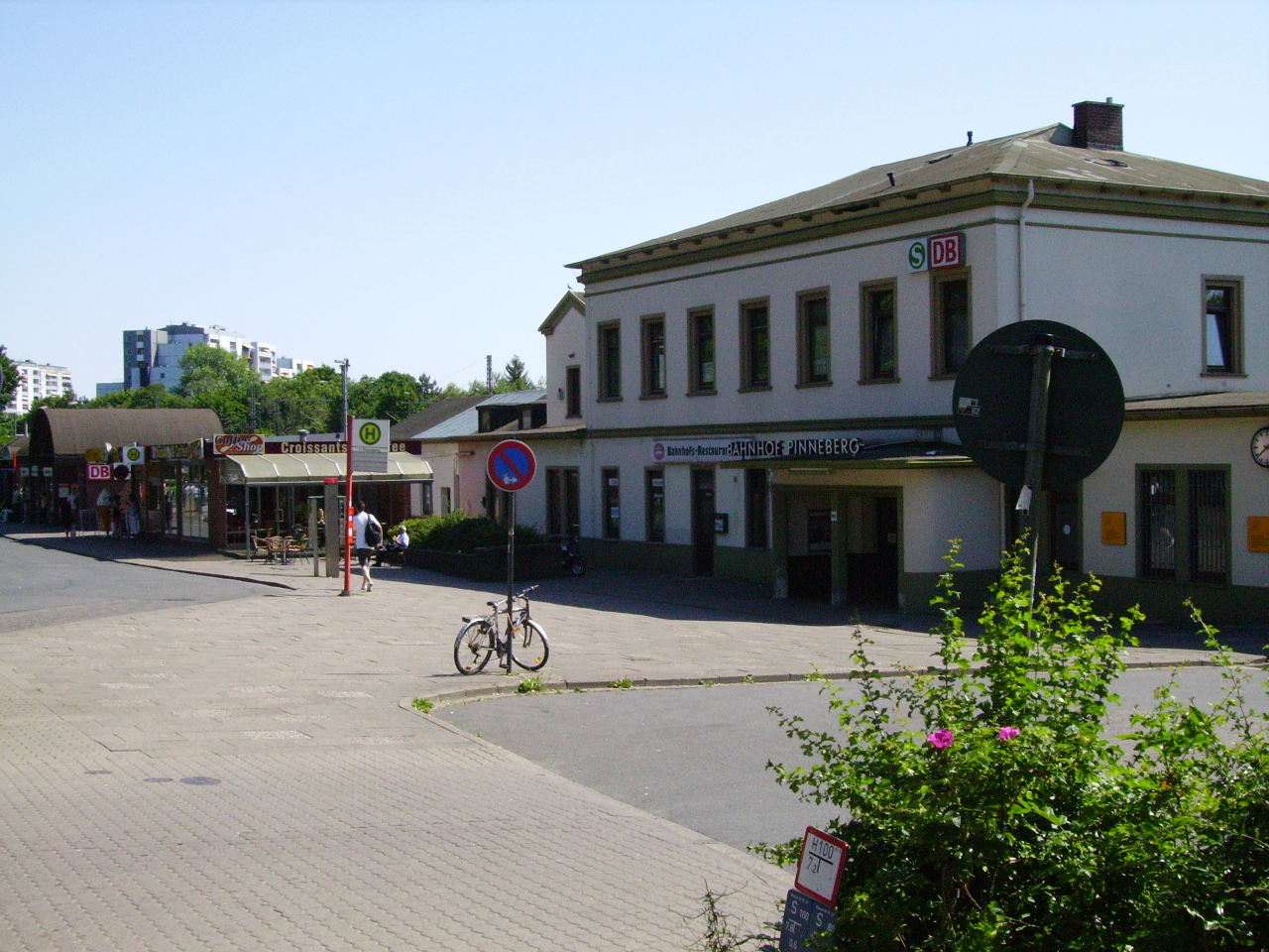 Pinneberg 20railway 20station 201